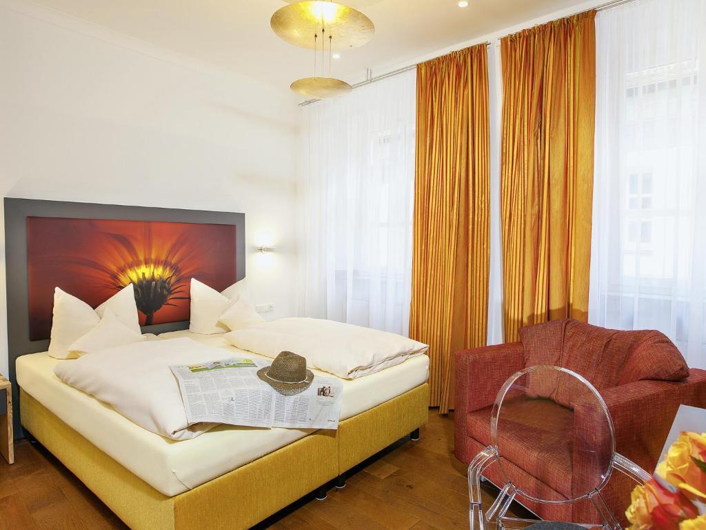 Hotel Muenchner Hof Und Blauer Turm 4*