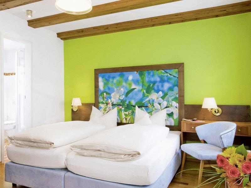 Muenchner Hof Und Blauer Turm Hotel 4*
